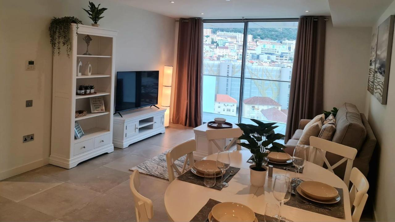 Luxury Apartment In Eurocity Gibraltar Exteriör bild