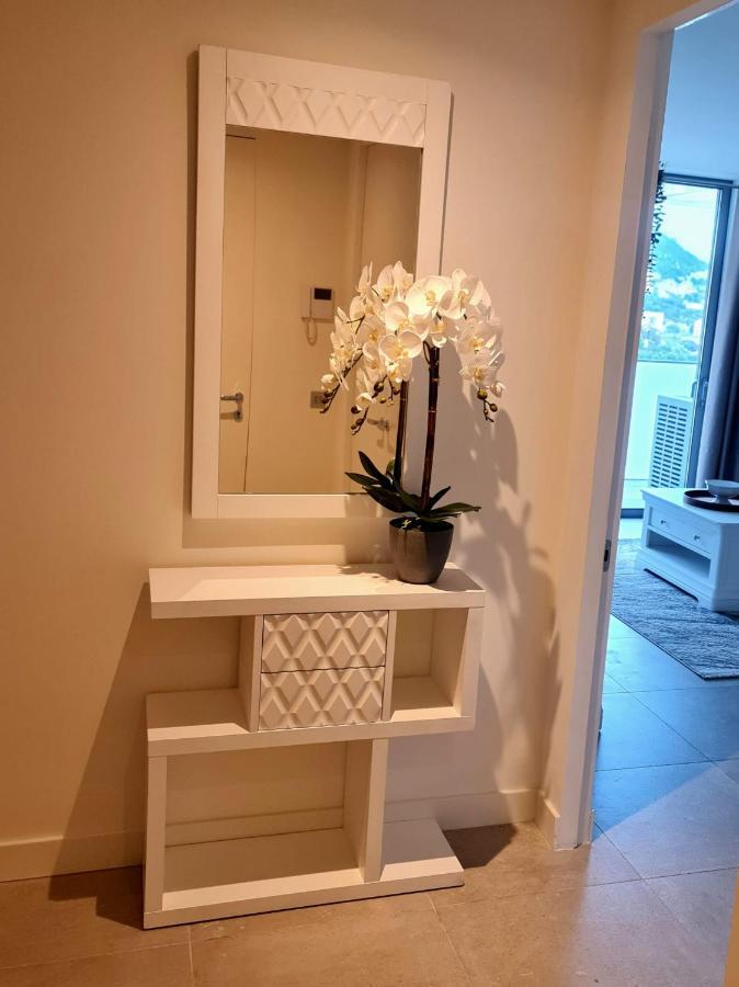 Luxury Apartment In Eurocity Gibraltar Exteriör bild